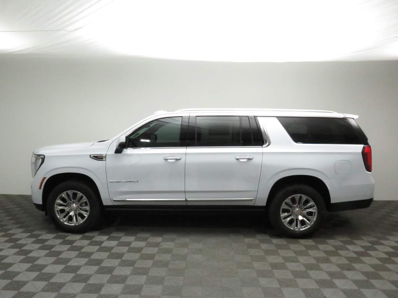 2026 GMC Yukon XL Denali 4WD