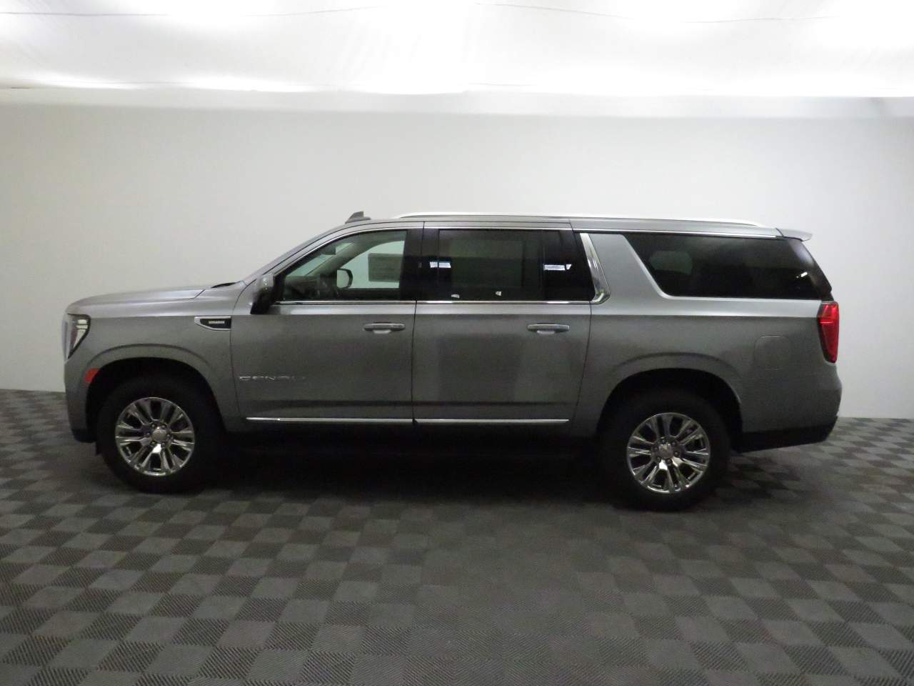 2024 GMC Yukon XL Denali 4WD