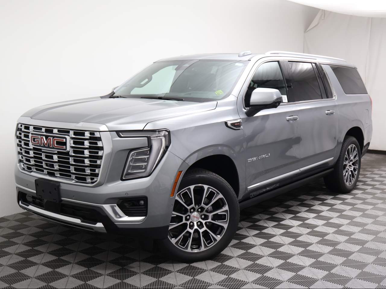 2025 GMC Yukon XL Denali 4WD