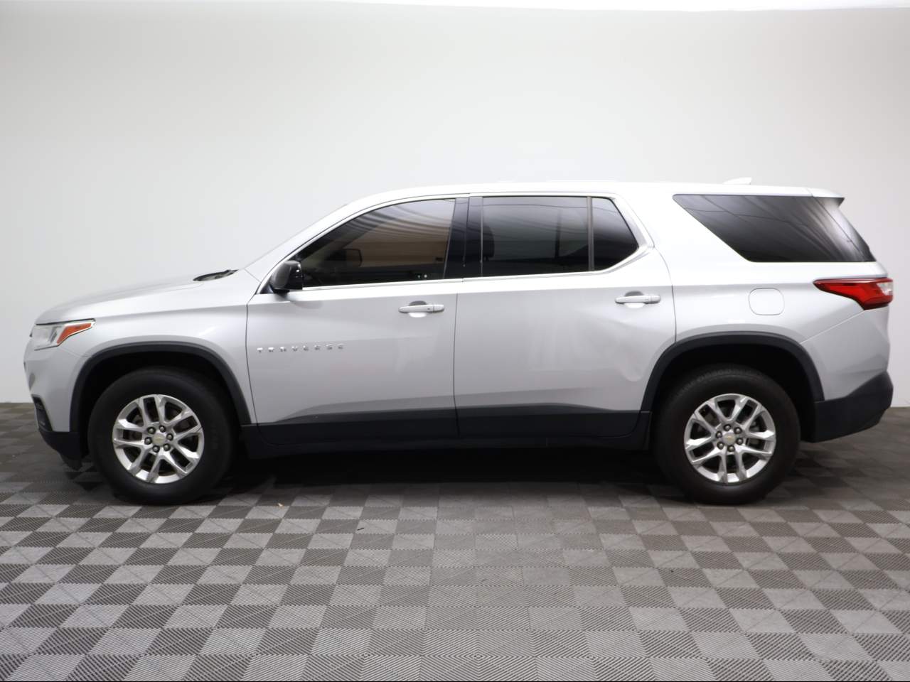 2020 Chevrolet Traverse LS