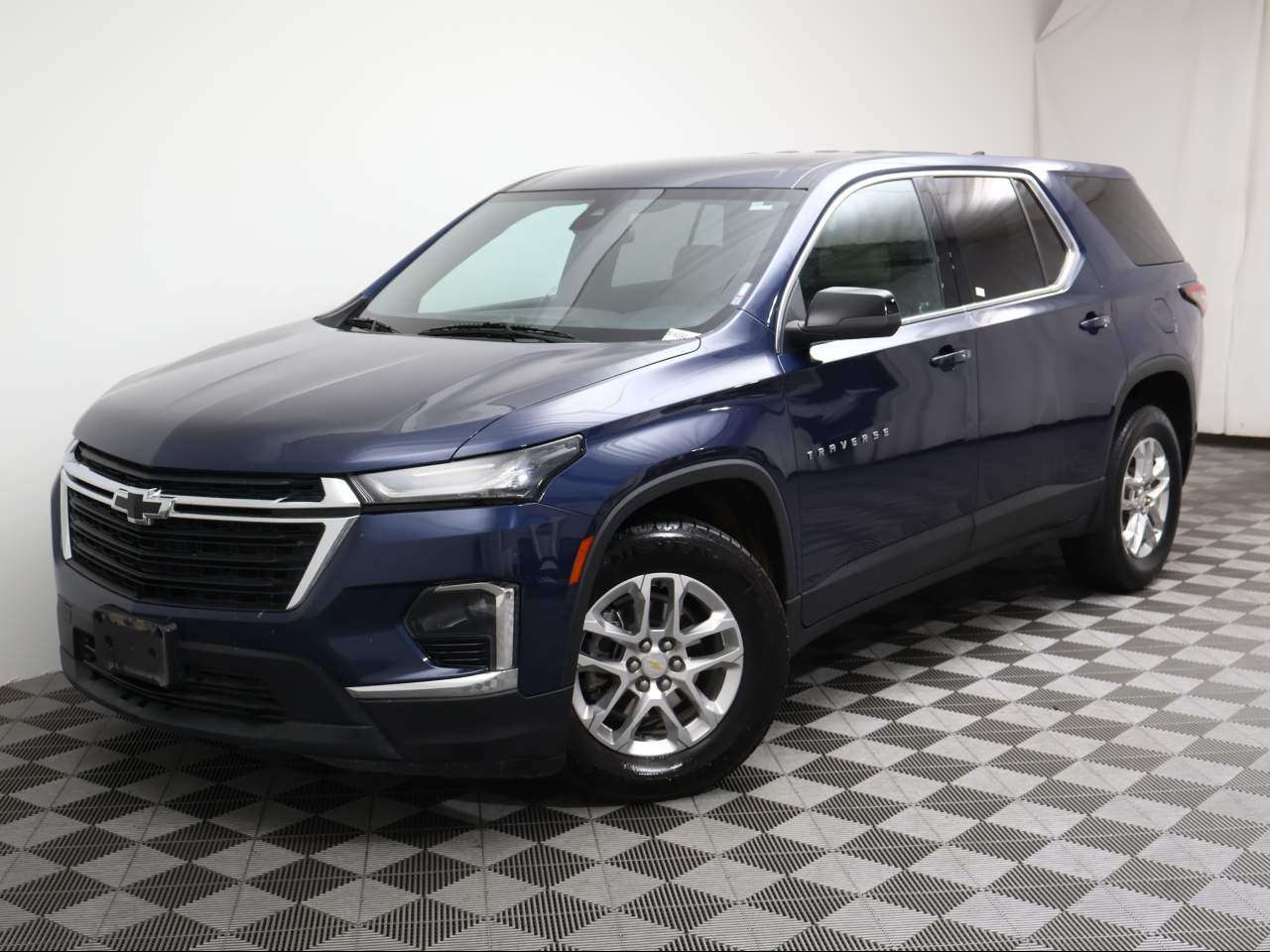 2022 Chevrolet Traverse LS