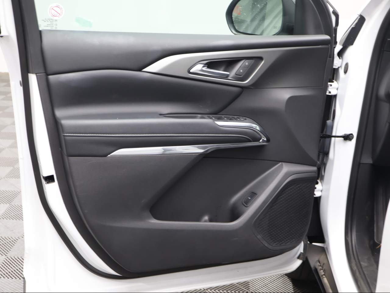 2026 Chevrolet Traverse LT - Photo 7