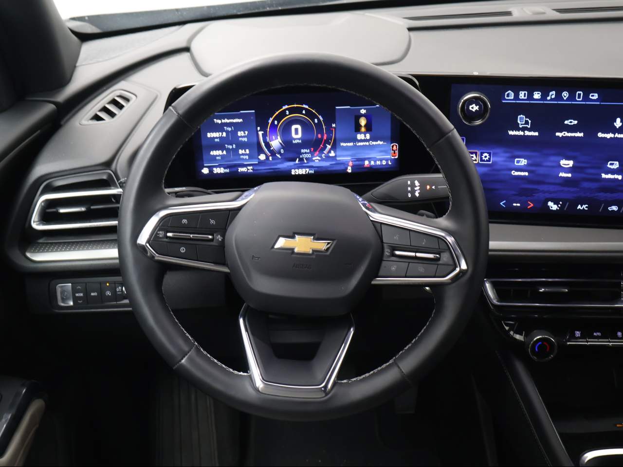 2025 Chevrolet Traverse LT - Photo 12