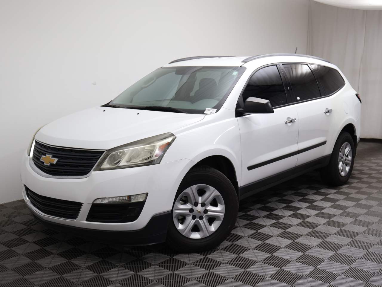 2017 Chevrolet Traverse LS