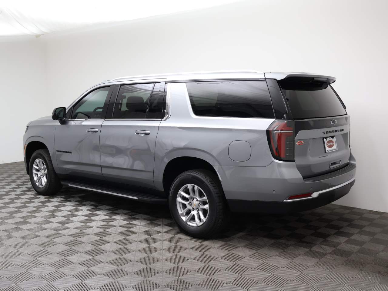 2026 Chevrolet Suburban 1LS 4WD