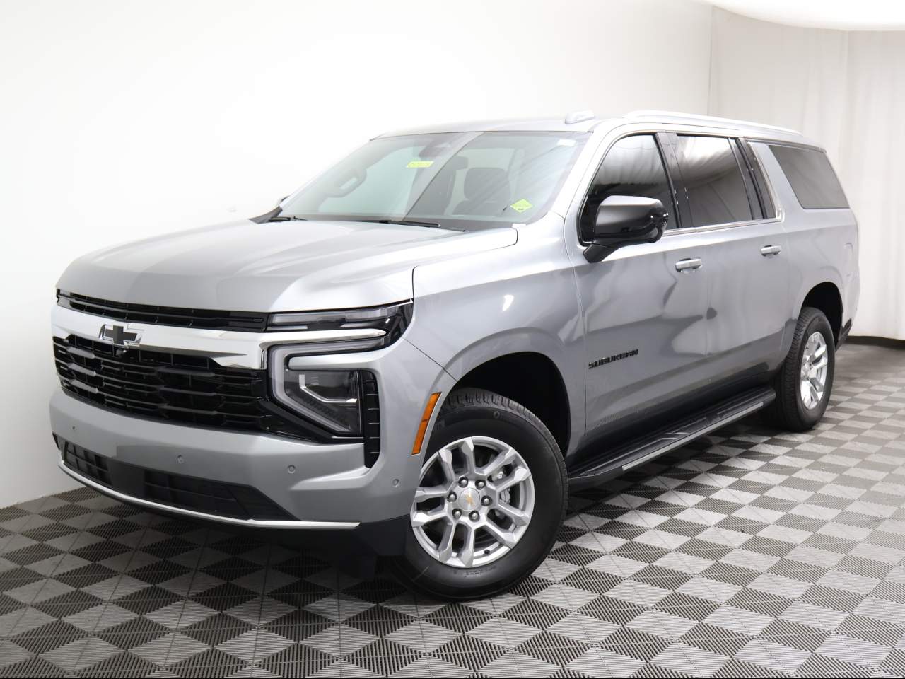 2026 Chevrolet Suburban 1LS 4WD