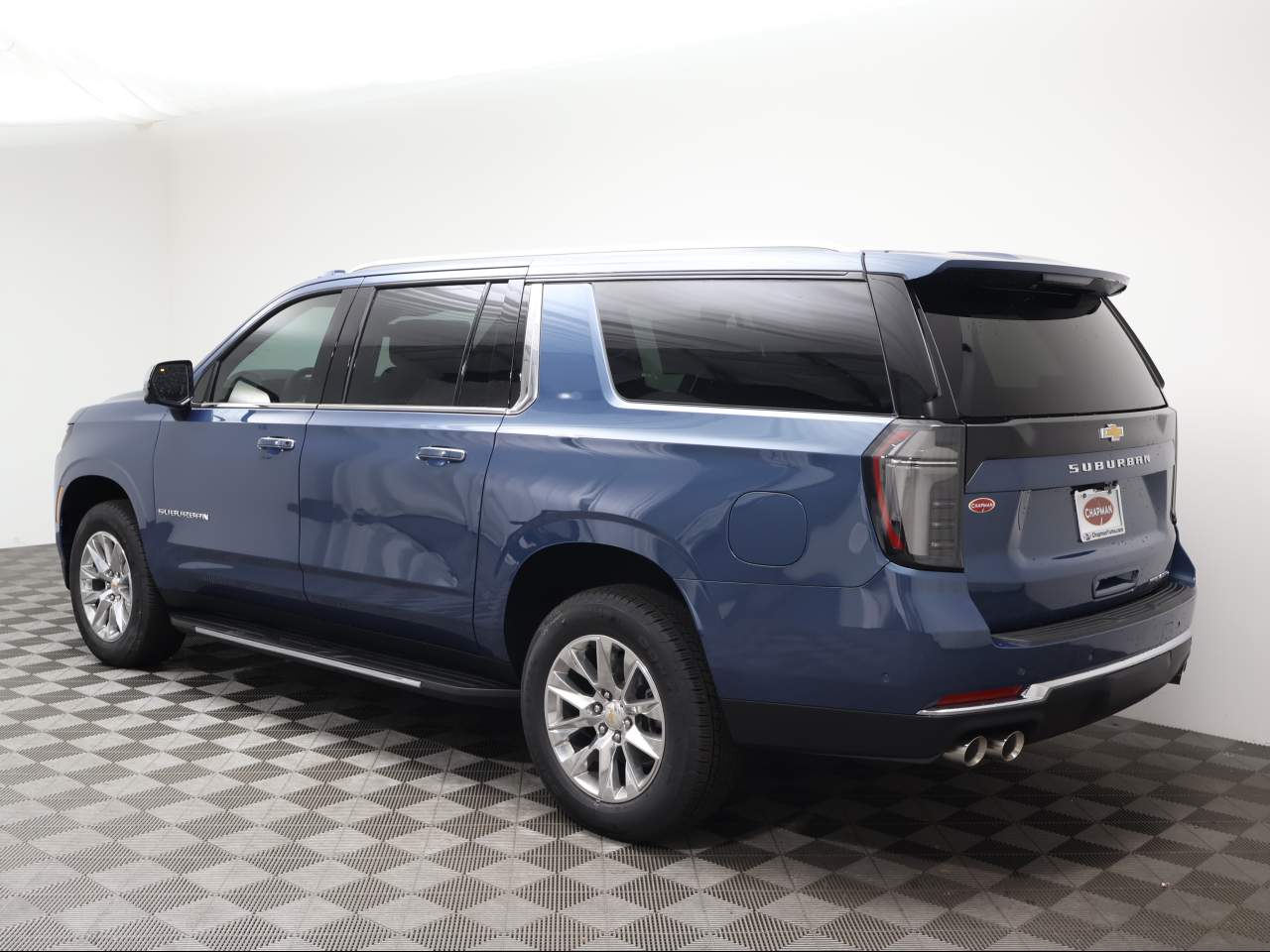 2026 Chevrolet Suburban Premier - Photo 3