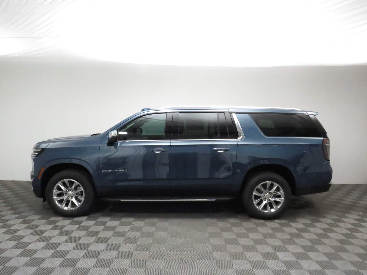 2026 Chevrolet Suburban Premier 4WD