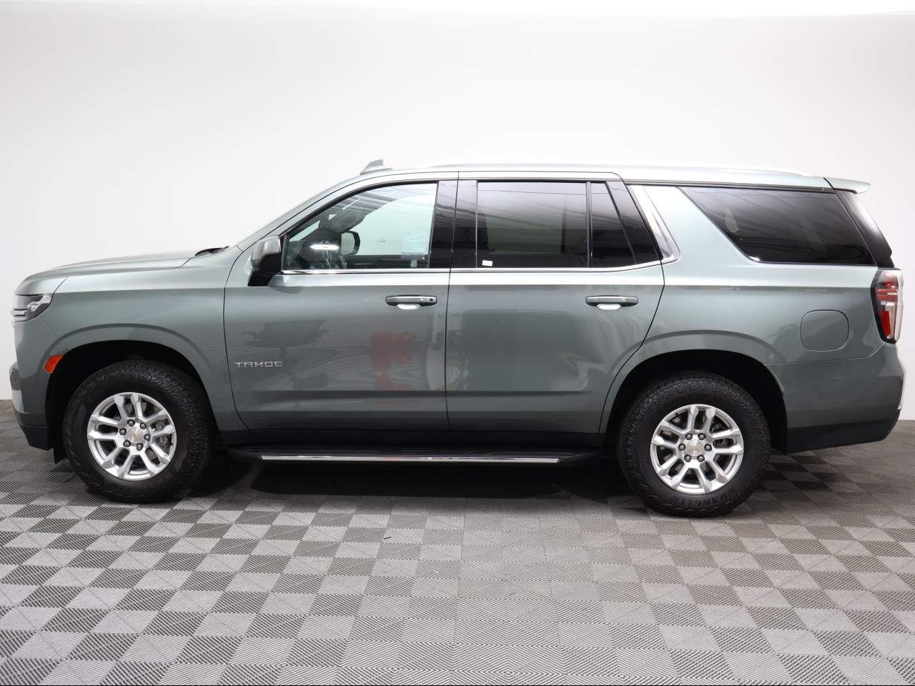 2024 Chevrolet Tahoe LS