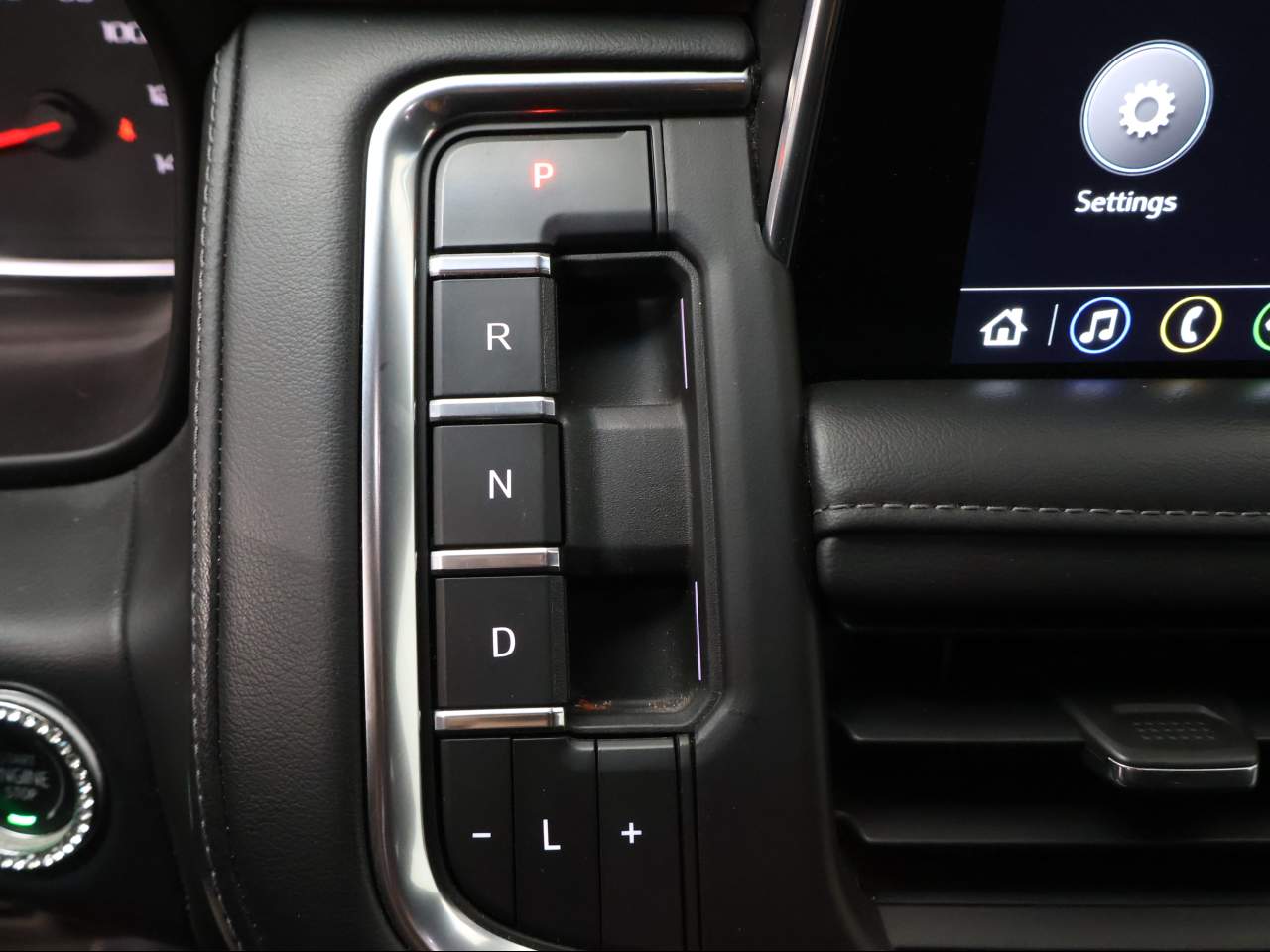 2021 Chevrolet Tahoe LS