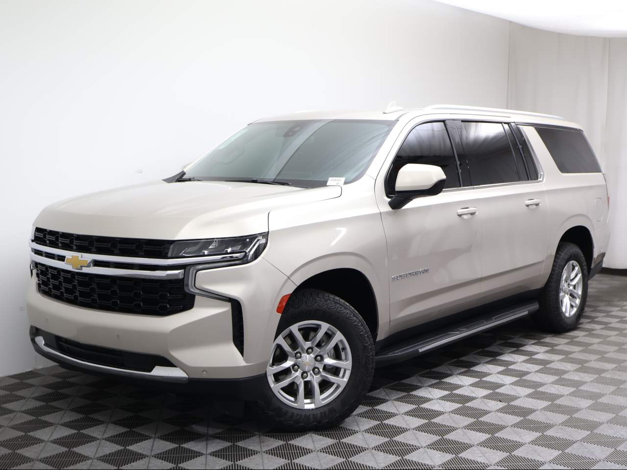 2022 Chevrolet Suburban LS