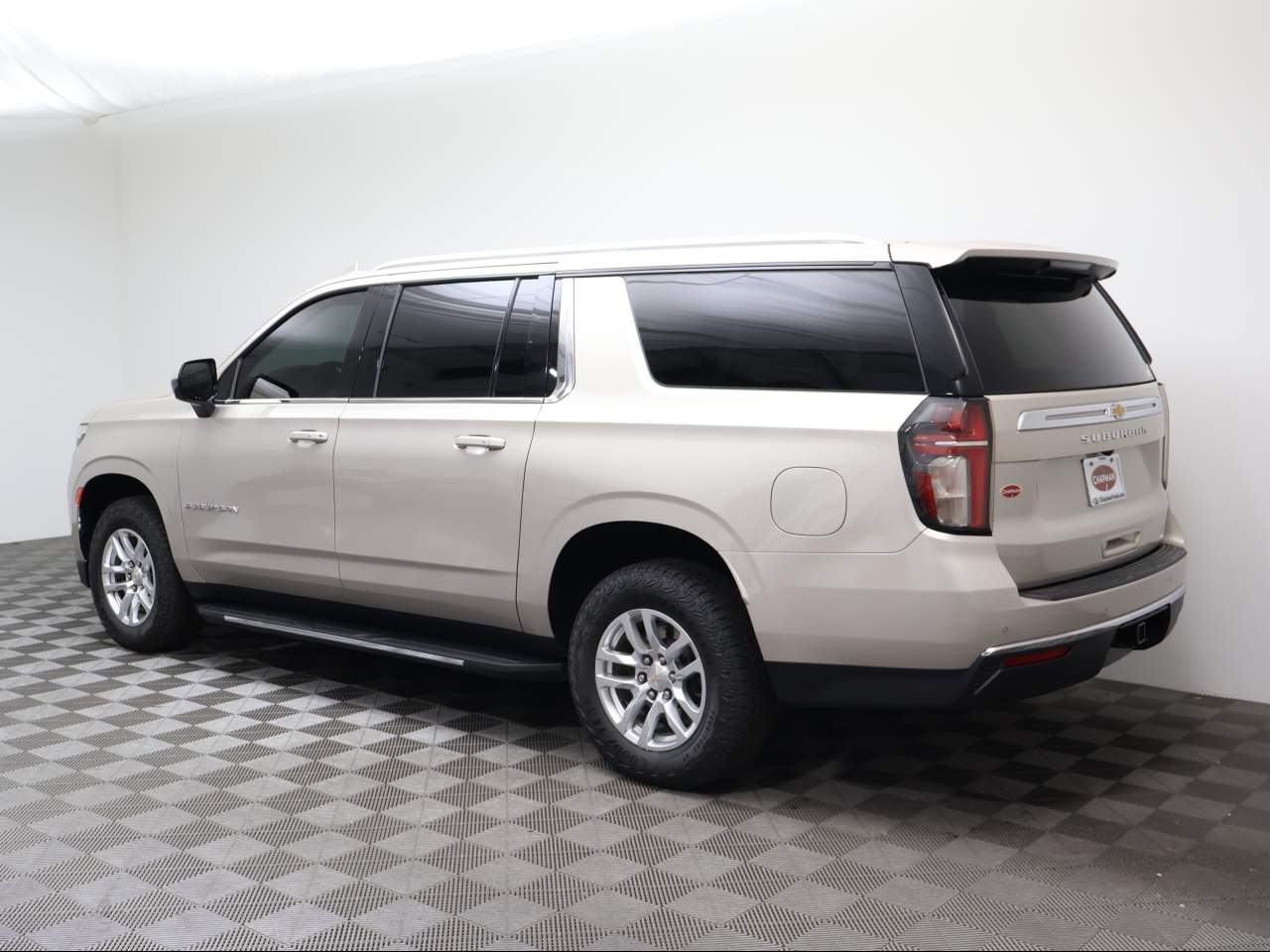 2022 Chevrolet Suburban LS