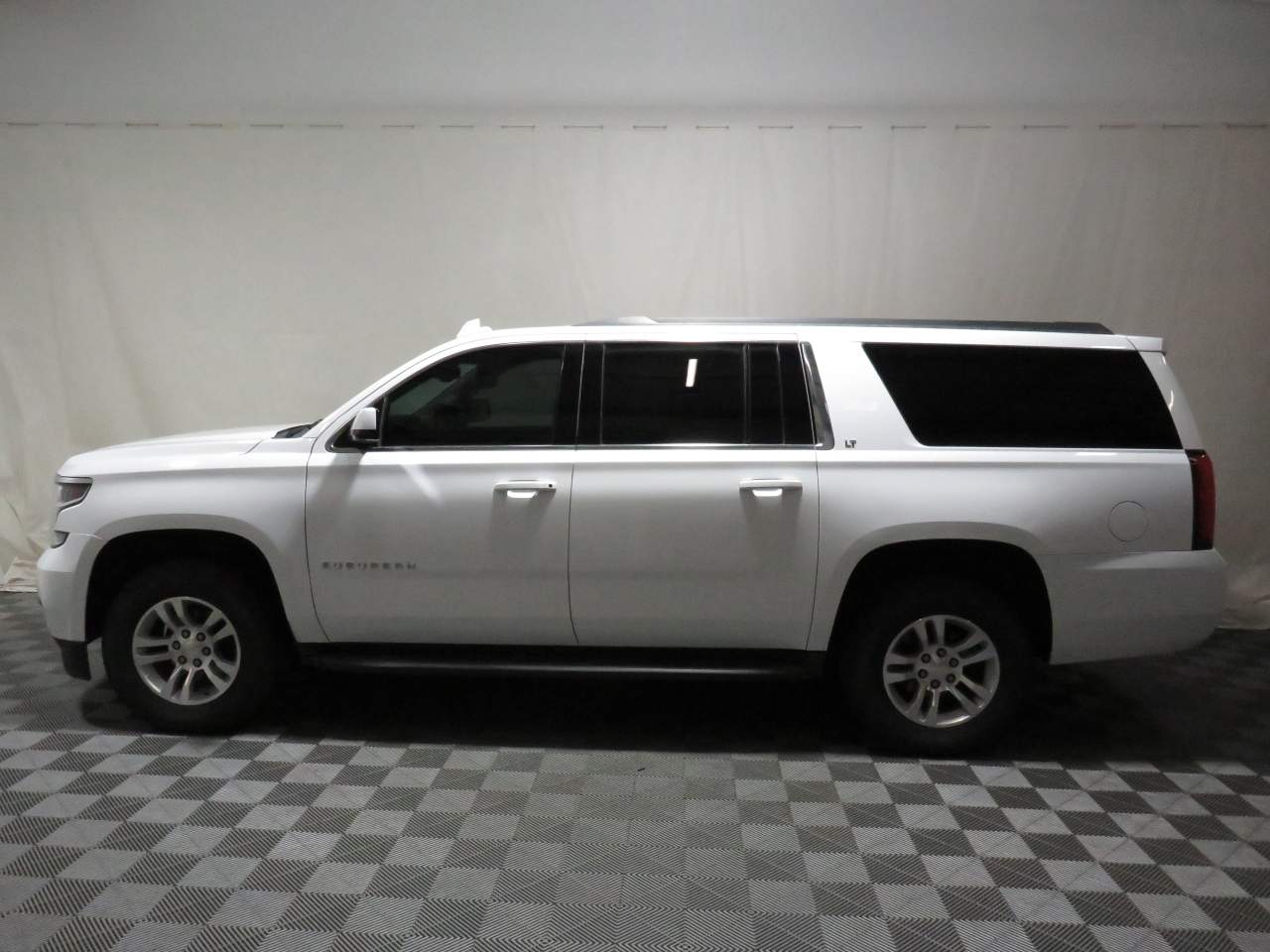2020 Chevrolet Suburban LT