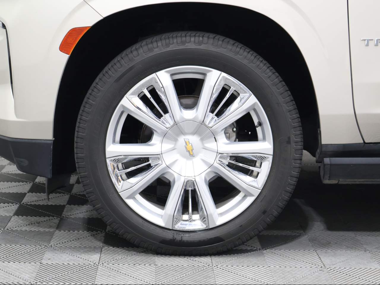 2022 Chevrolet Tahoe High Country - Photo 6