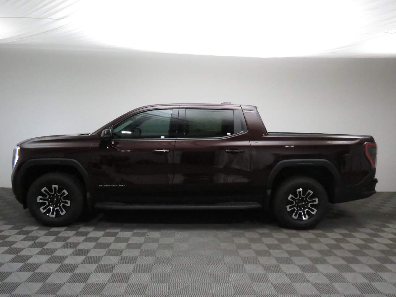2026 GMC Sierra EV Crew Cab Elevation