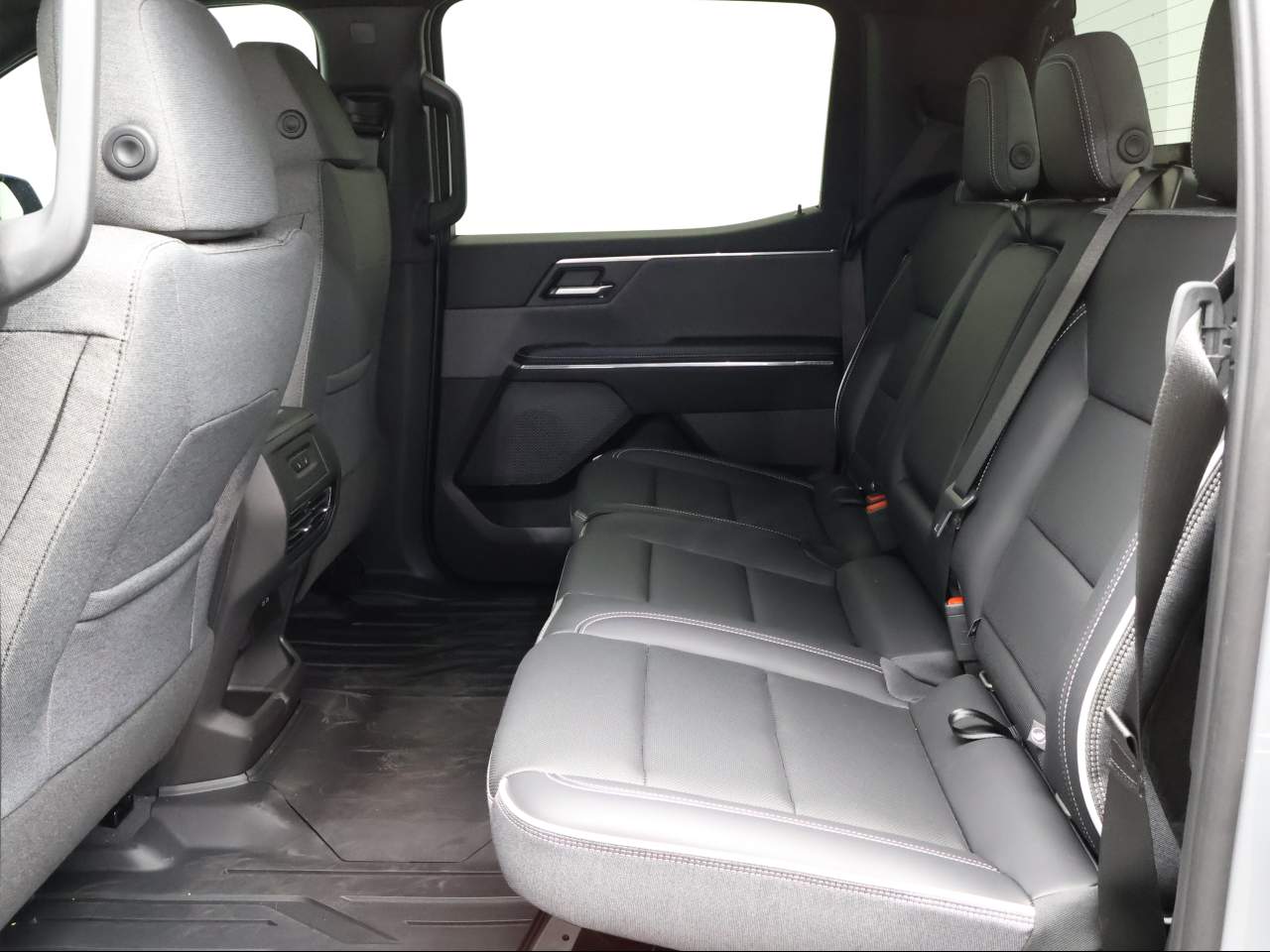 2026 GMC Sierra EV Elevation - Photo 8