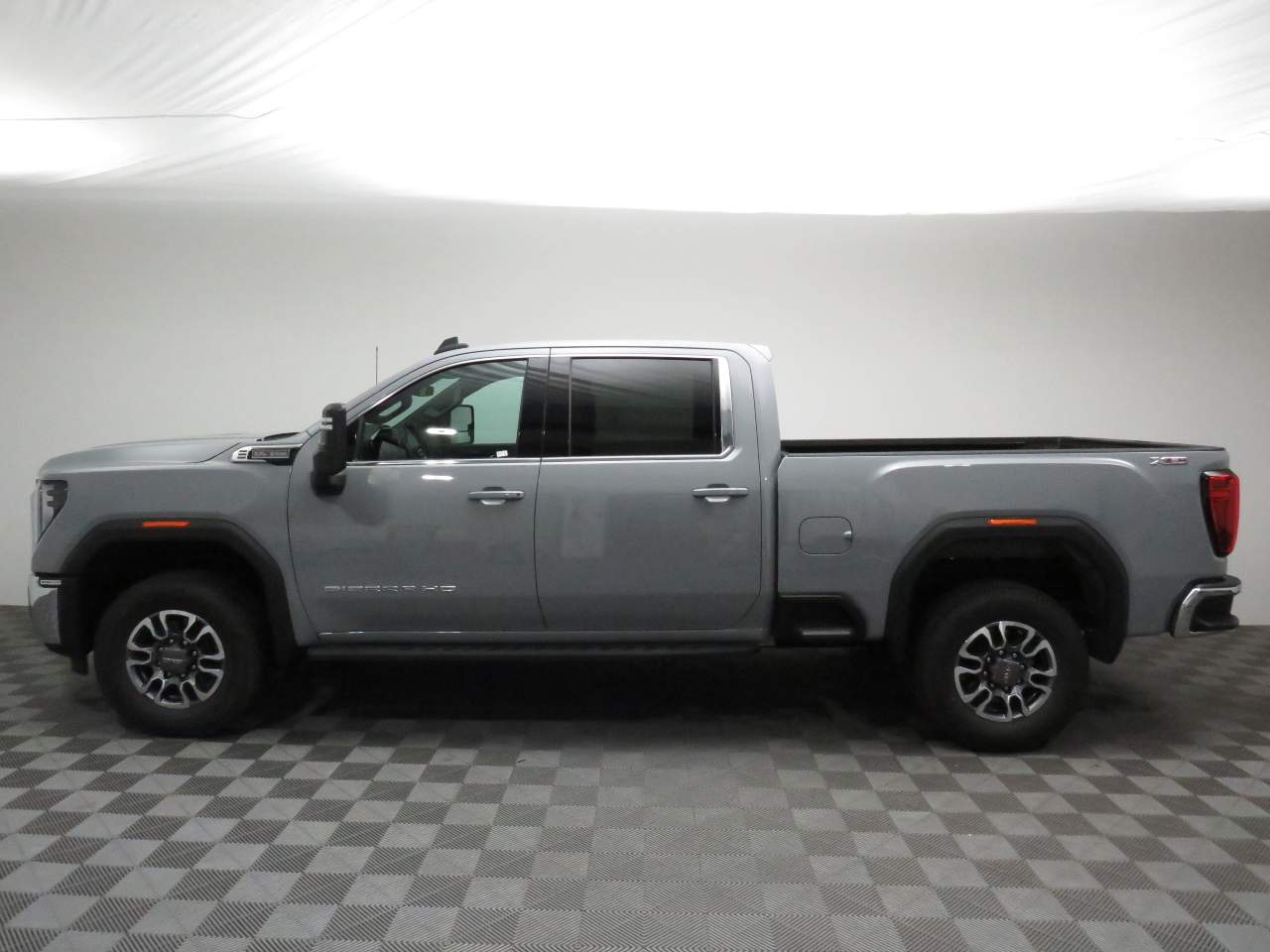 2024 GMC Sierra 2500HD SLE Crew Cab