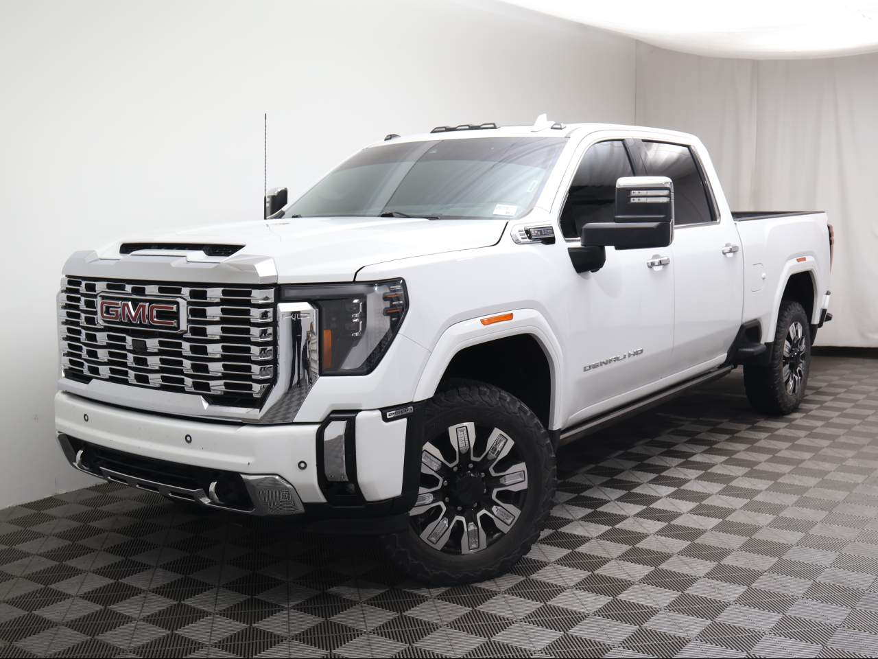 2024 GMC Sierra 2500HD Denali Crew Cab