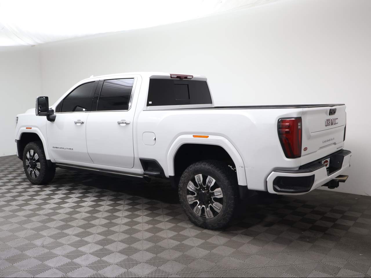 2024 GMC Sierra 2500HD Denali Crew Cab