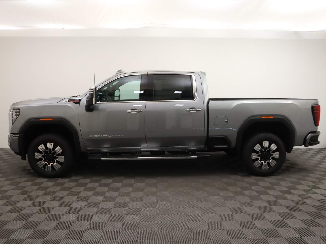 2024 GMC Sierra 2500HD Crew Cab Denali 4WD