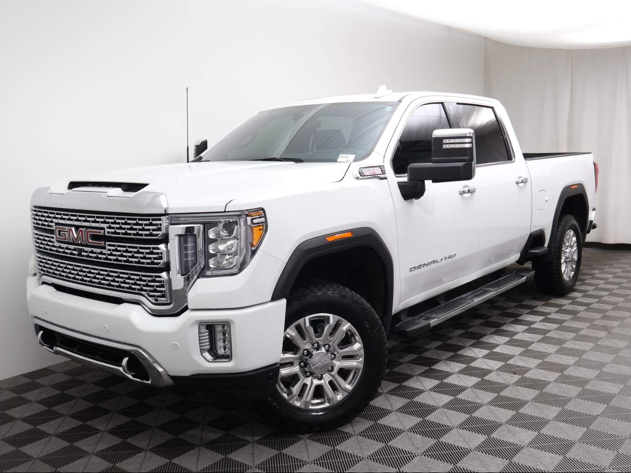 2022 GMC Sierra 2500HD Denali Crew Cab