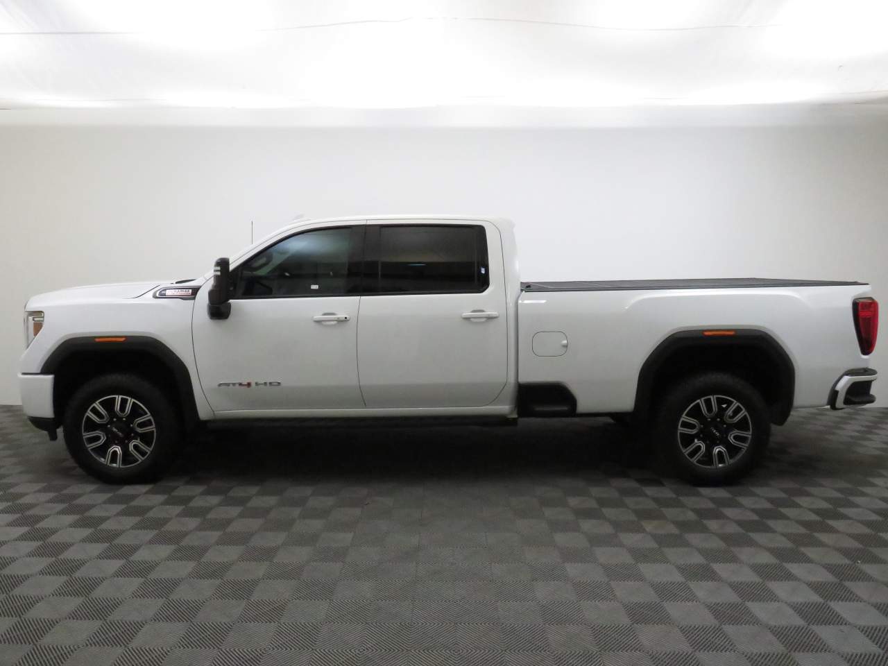 2023 GMC Sierra 3500HD AT4 Crew Cab