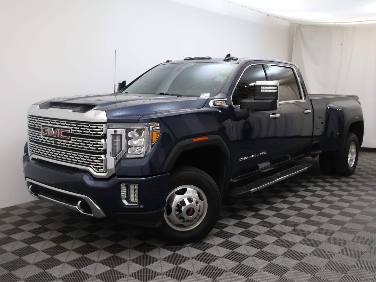 2022 GMC Sierra 3500HD Denali Crew Cab