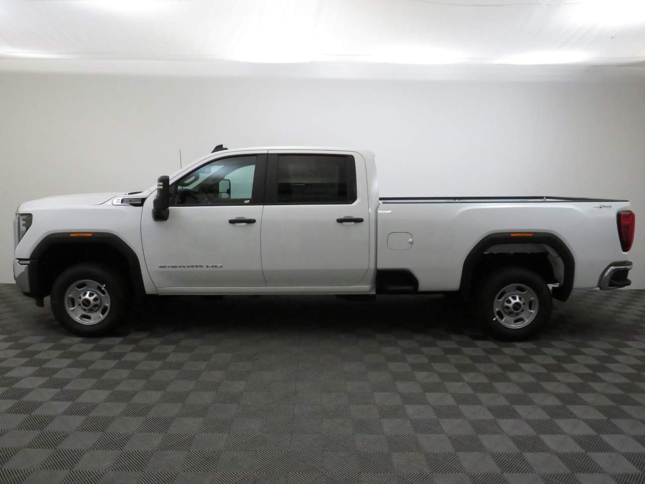 2025 GMC Sierra 2500HD Crew Cab Pro 4WD