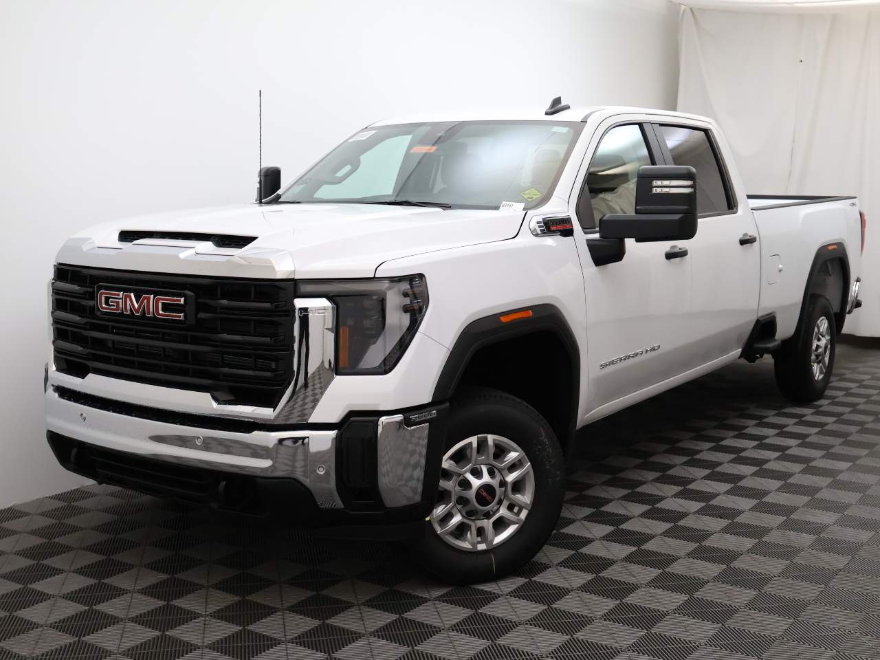 2025 GMC Sierra 2500HD Crew Cab Pro 4WD