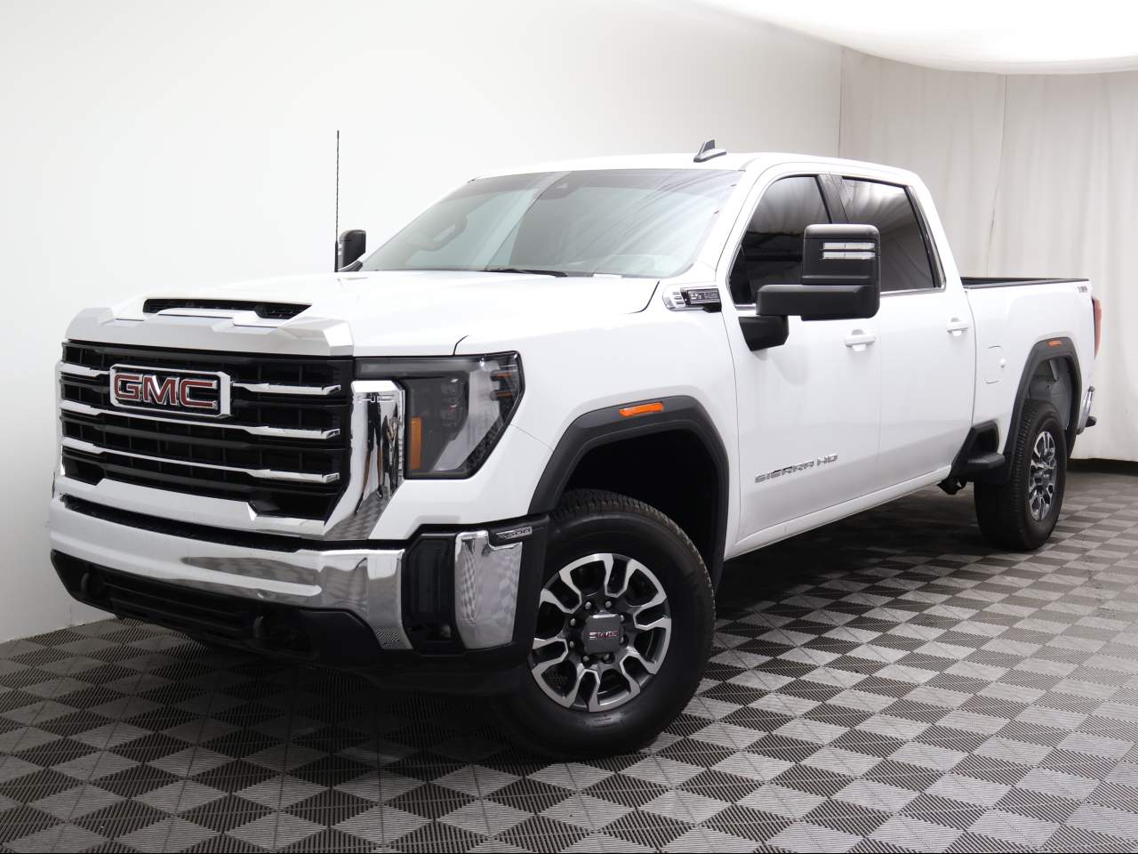 2025 GMC Sierra 2500HD SLE Crew Cab