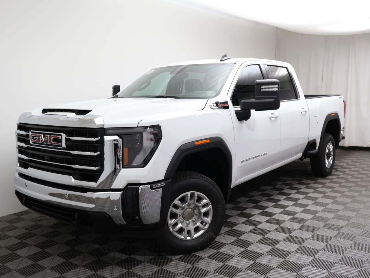 2026 GMC Sierra 2500HD Crew Cab SLE 4WD