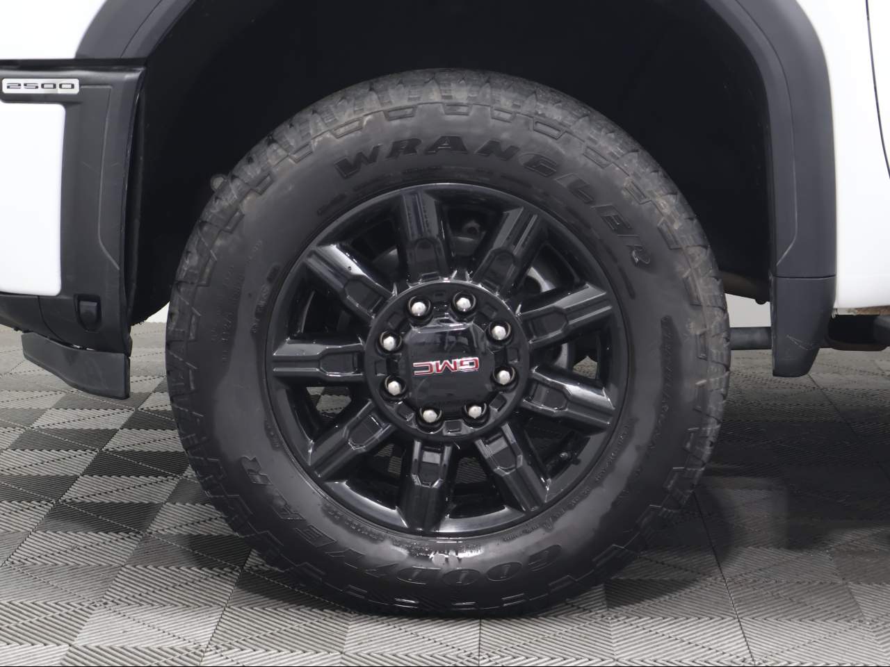 2025 GMC Sierra 2500HD AT4 Crew Cab