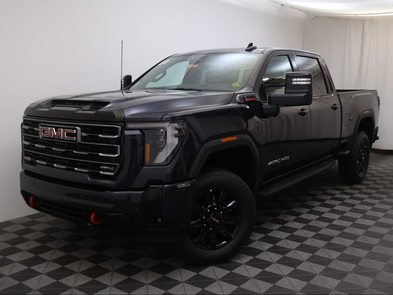 2025 GMC Sierra 2500HD Crew Cab AT4 4WD
