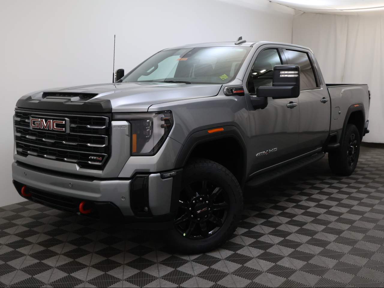 2025 GMC Sierra 2500HD Crew Cab AT4 4WD
