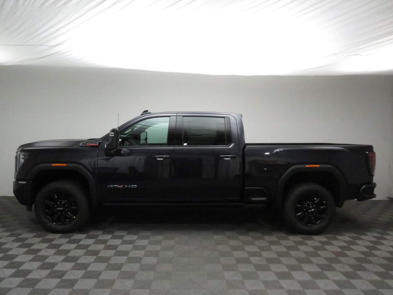 2026 GMC Sierra 2500HD Crew Cab AT4 4WD