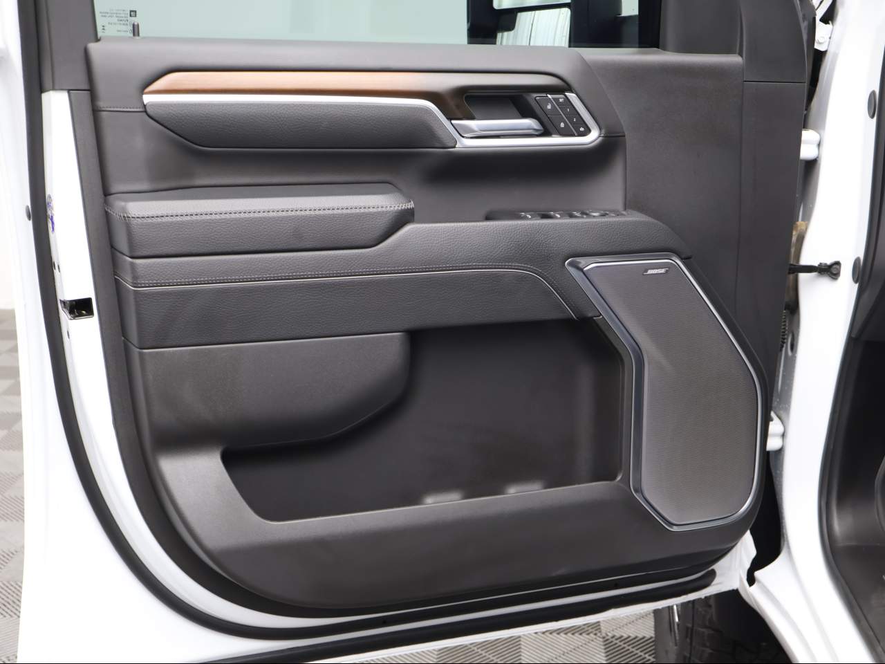 2026 GMC Sierra 2500HD Denali - Photo 11