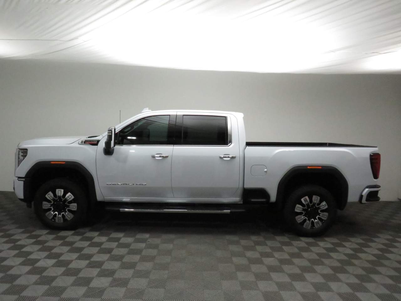 2026 GMC Sierra 2500HD Crew Cab Denali 4WD