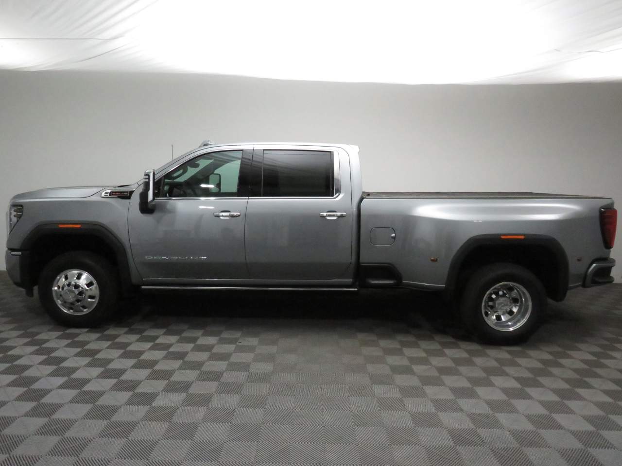2026 GMC Sierra 3500HD Denali 4WD