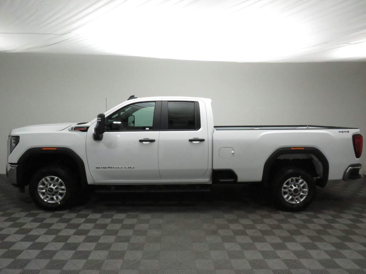 2026 GMC Sierra 2500HD Double Cab Pro 4WD