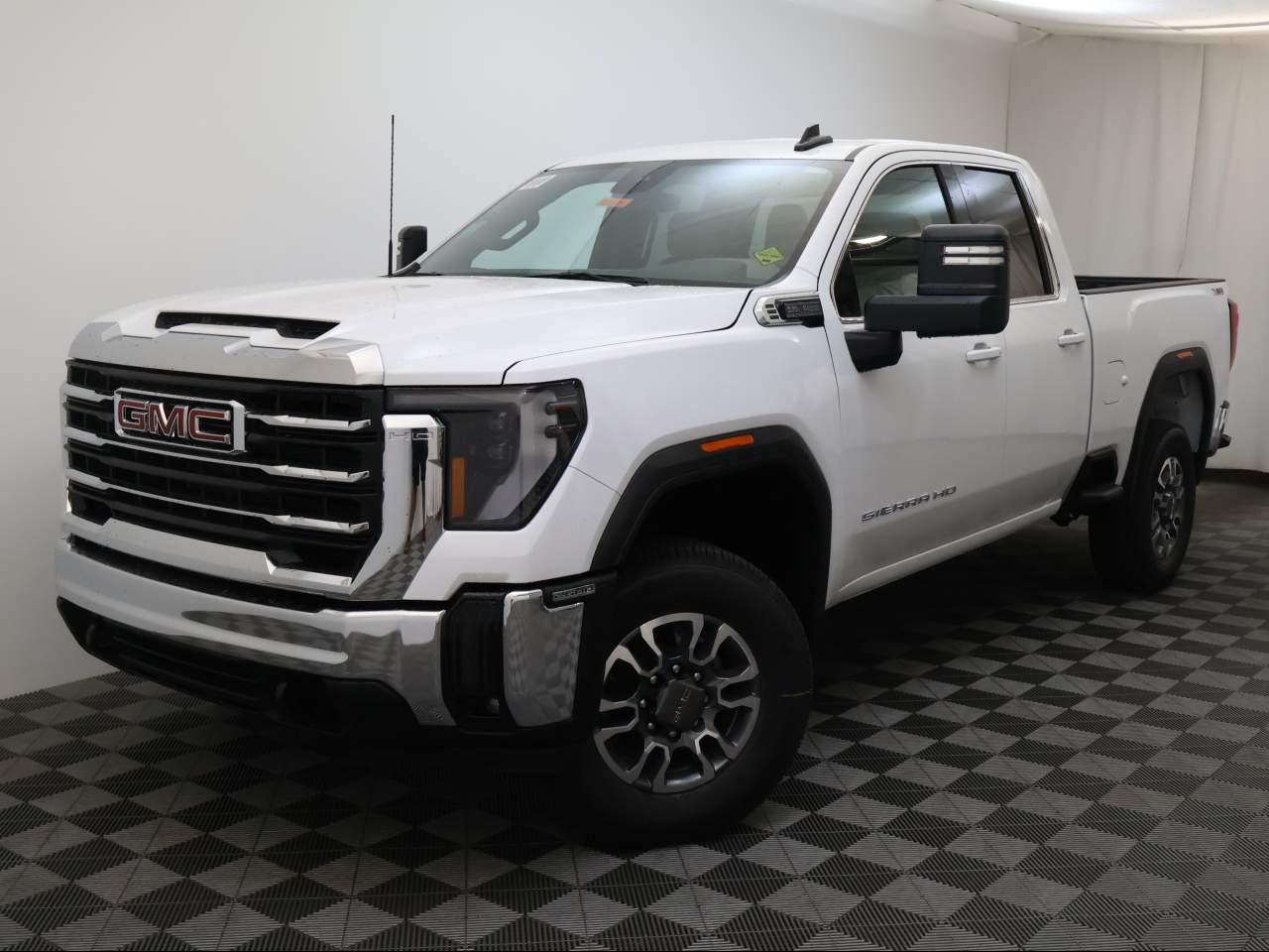 2025 GMC Sierra 2500HD Double Cab SLE 4WD