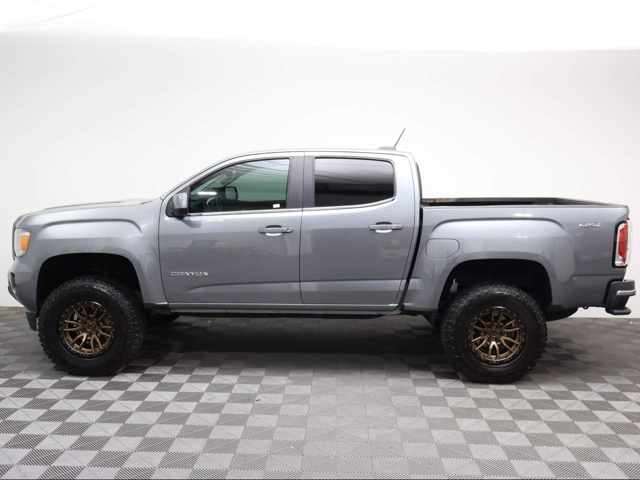 2020 GMC Canyon SLE Crew Cab