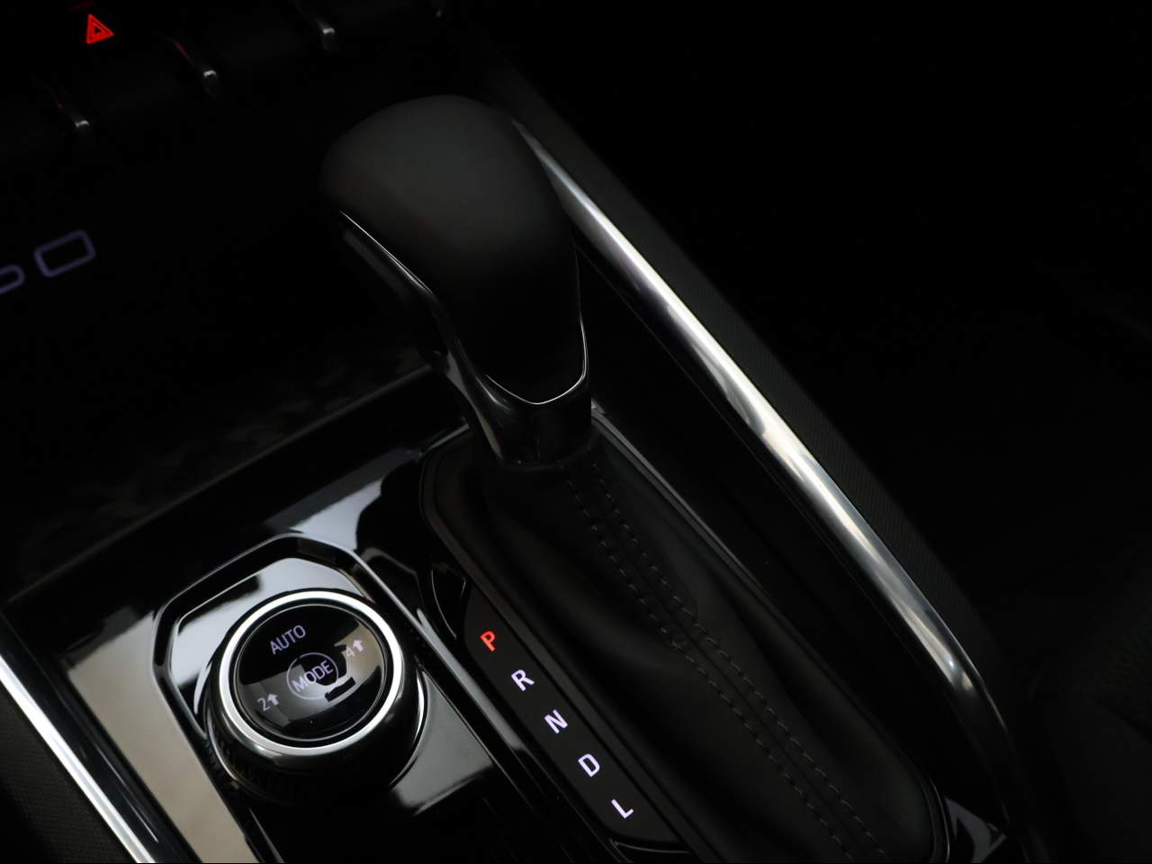 2025 GMC Canyon Elevation 4WD