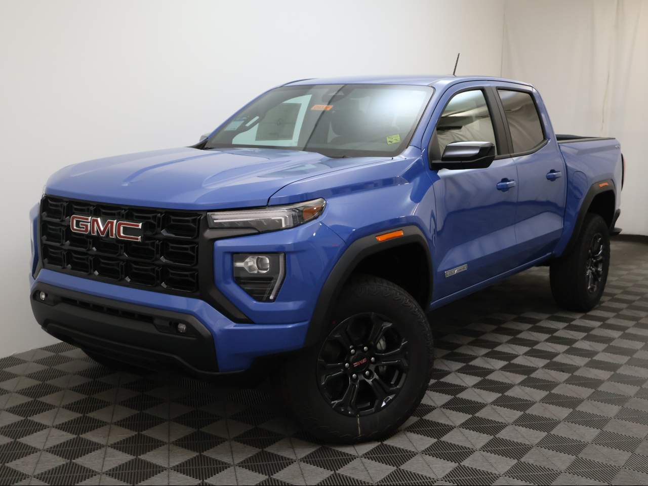 2025 GMC Canyon Elevation 4WD