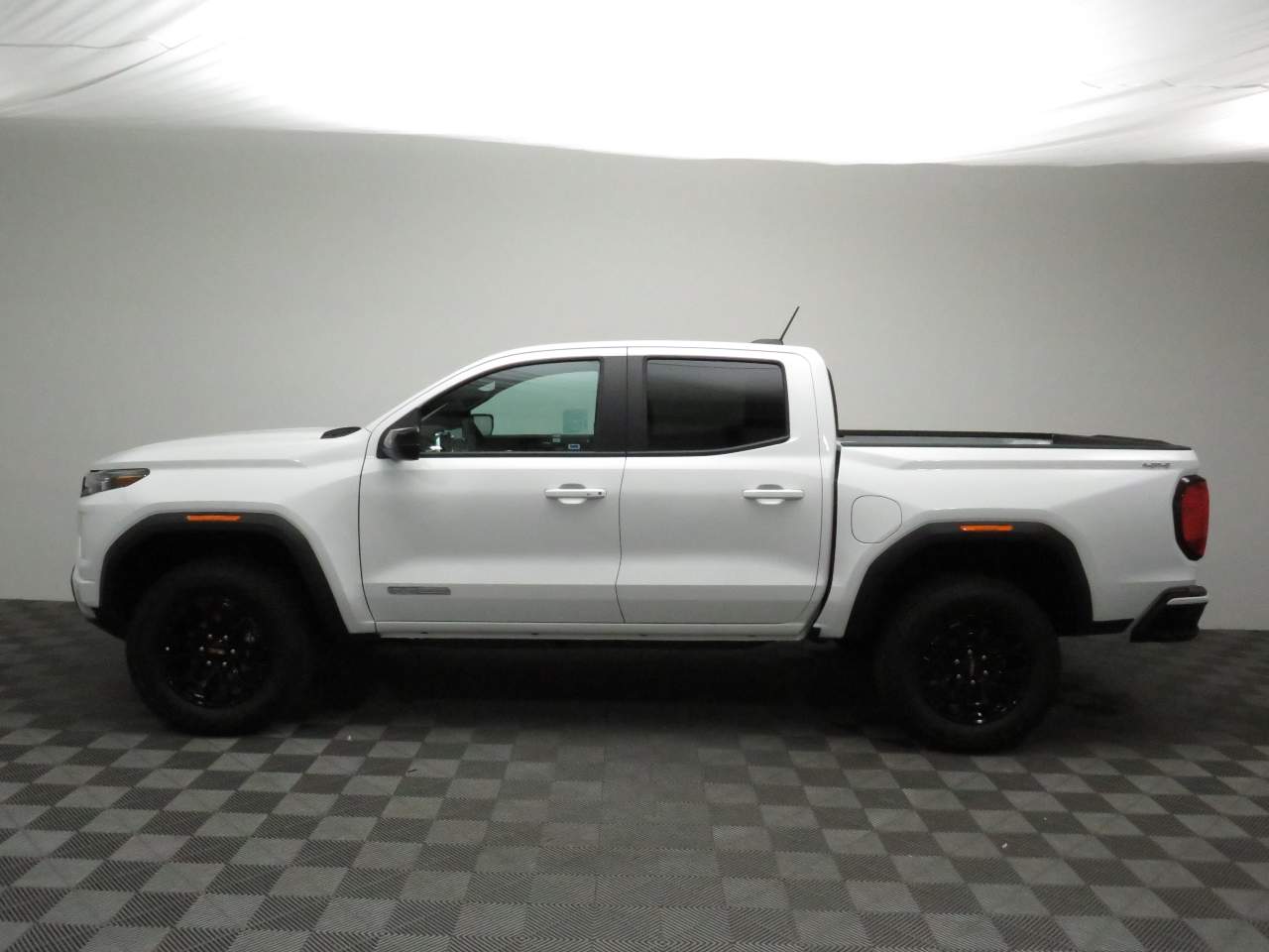 2026 GMC Canyon Elevation 4WD