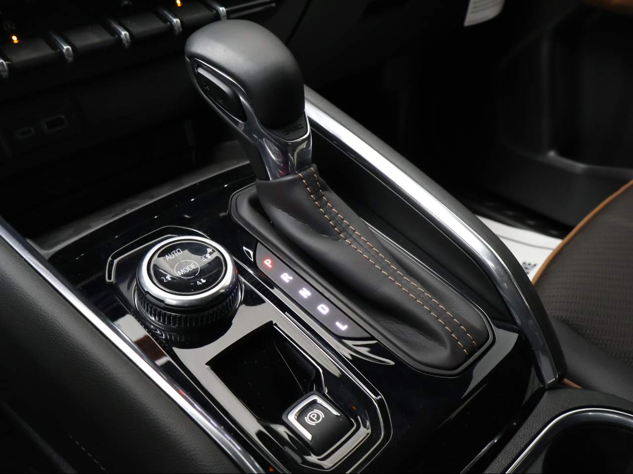 2026 GMC Canyon AT4 4WD