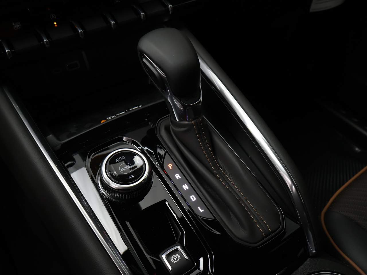2026 GMC Canyon AT4 4WD