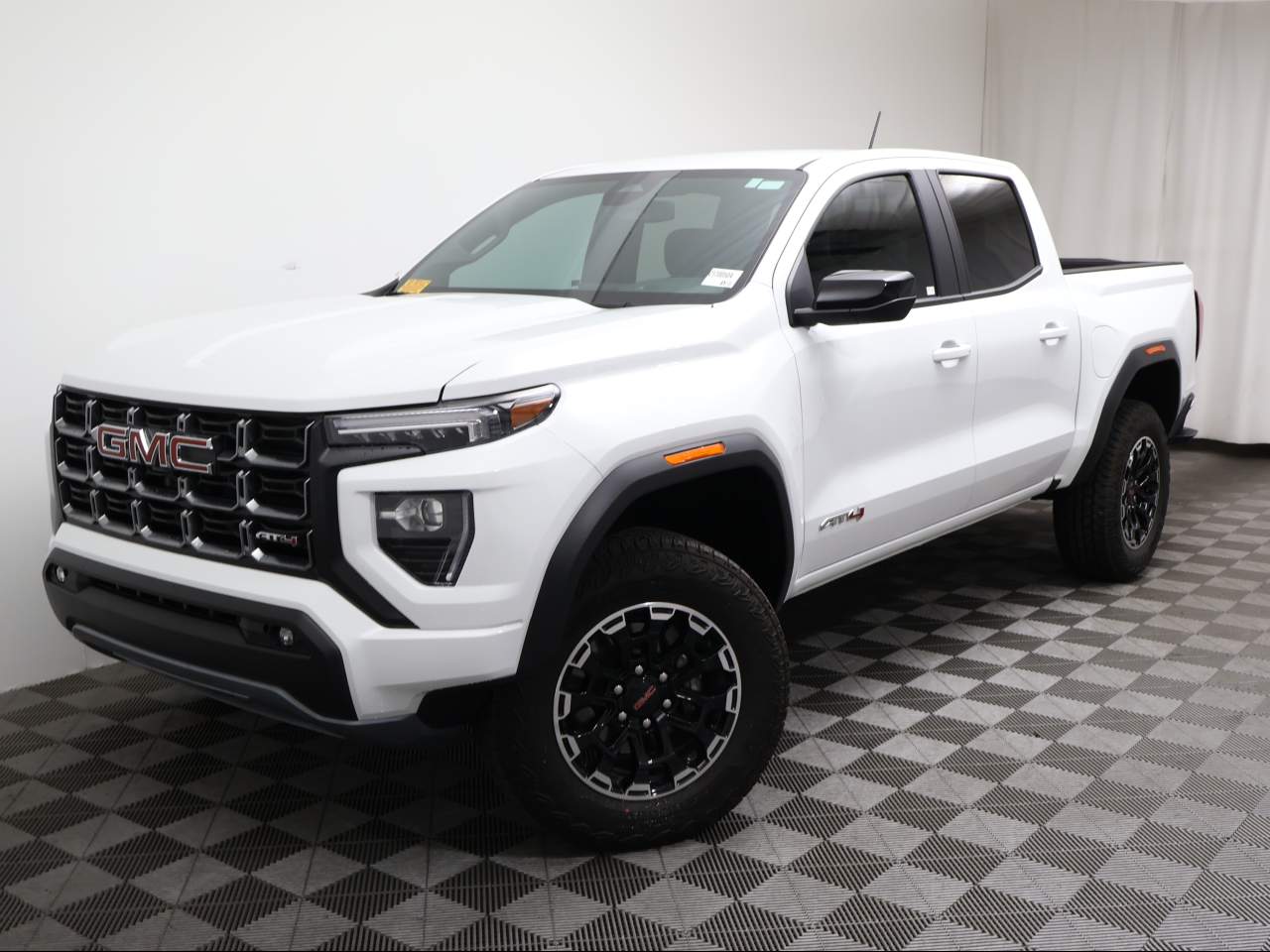 2026 GMC Canyon AT4 Crew Cab