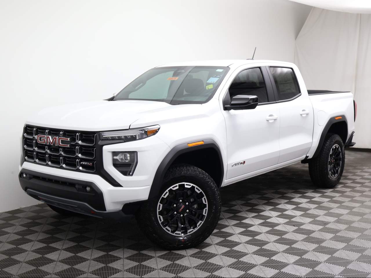 2026 GMC Canyon AT4 4WD