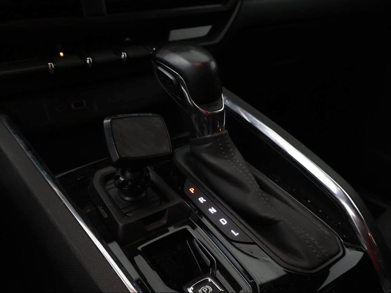 2024 GMC Canyon Elevation Crew Cab