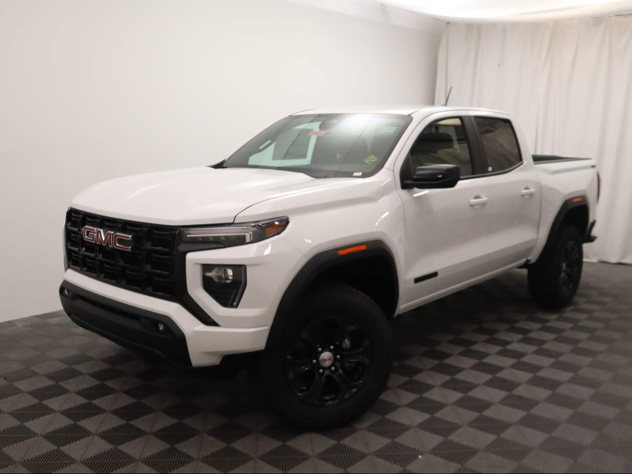 2024 GMC Canyon Elevation 4WD